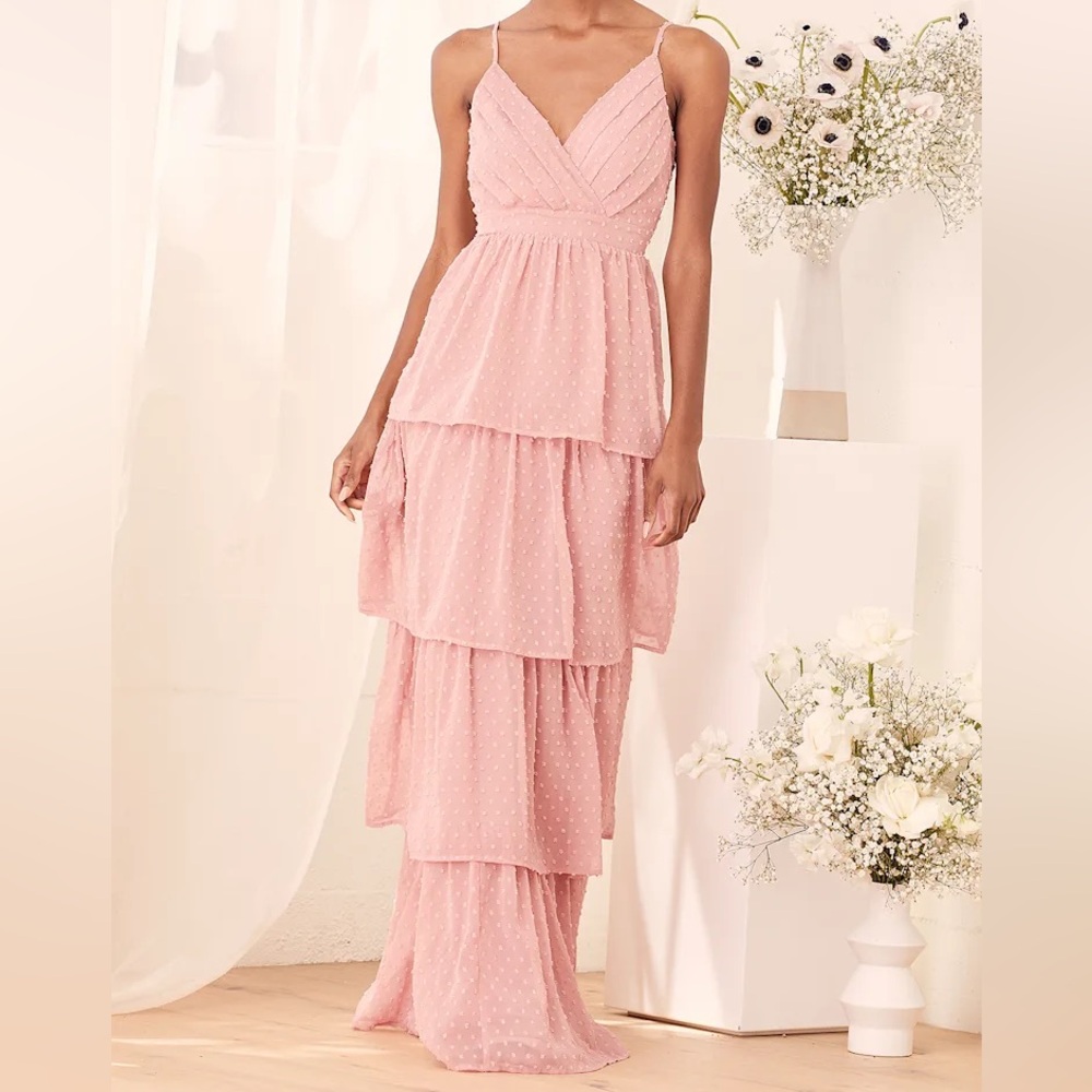 lulus | love stays true rose swiss dot tiered maxi dress